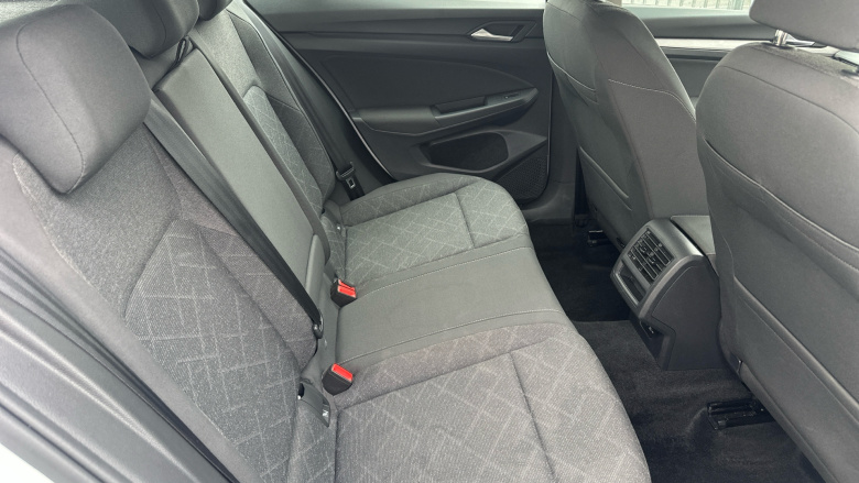 Volkswagen Golf 1.5 TSI 150 Life 5dr Petrol Hatchback